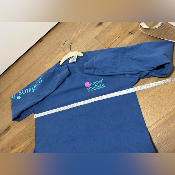 Small Simply Southern t shirt - Picture 10 of 11
